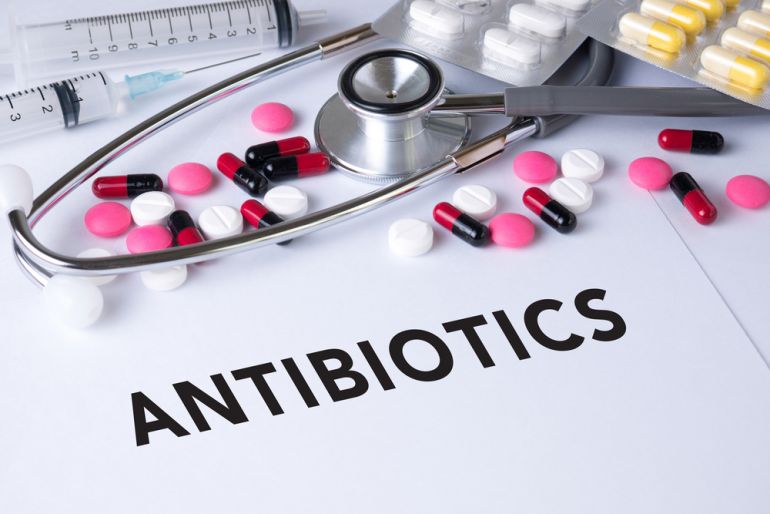 antibiotika shutterstock 399544510