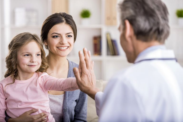 dite doktor shutterstock 270747038