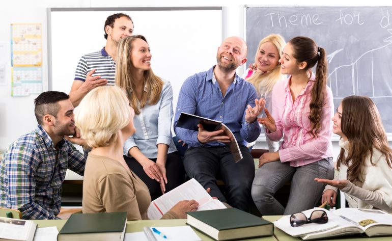 uceni shutterstock 294152666