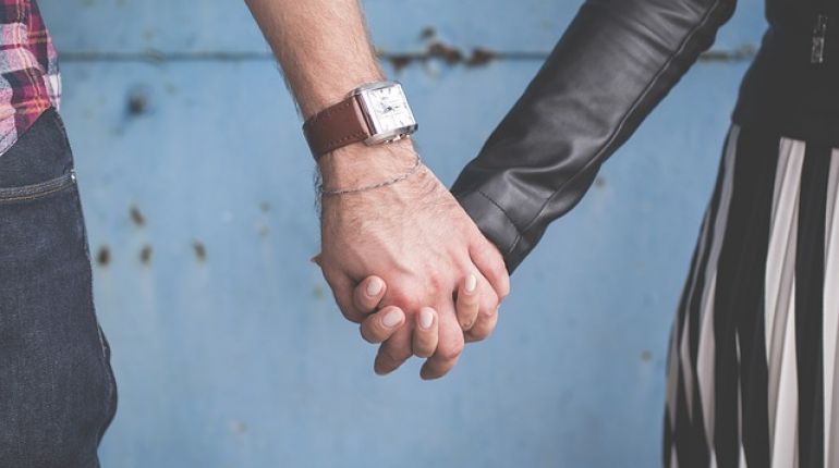 Šokující názor kněze: Nemáte děti? Váš vztah nepřežije pětiletku.