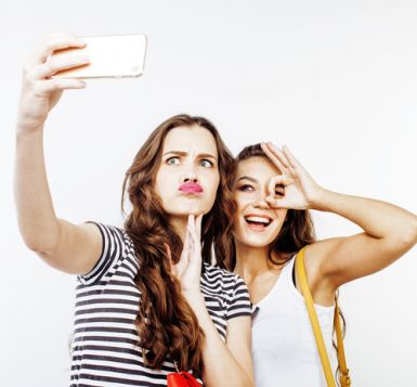 let me take a selfie girls shutter
