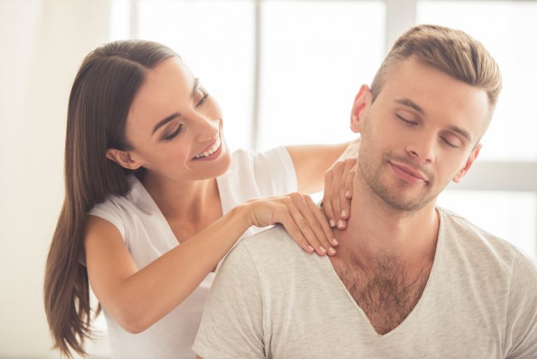 masaz shutterstock 499198636