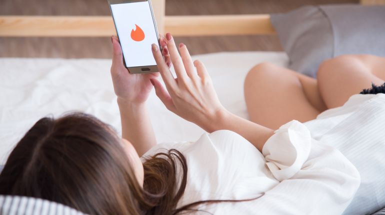 Tinder: Aplikace pro muže, kteří hledají sex