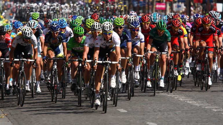 tour de france shutterstock 166452365