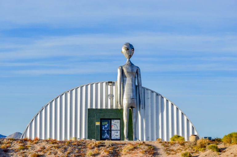 ufo shutterstock 516532036