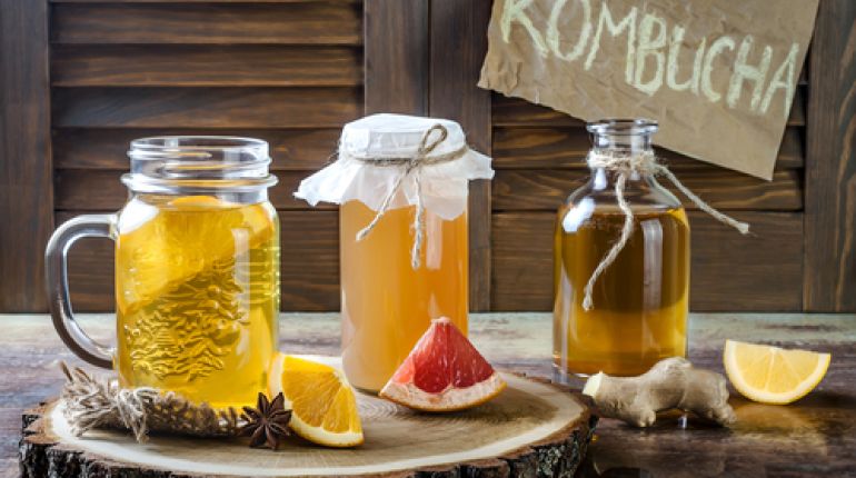 Kombucha a kefírka – udělejte si lahodný houbový nápoj a dlouhověkost vás nemine