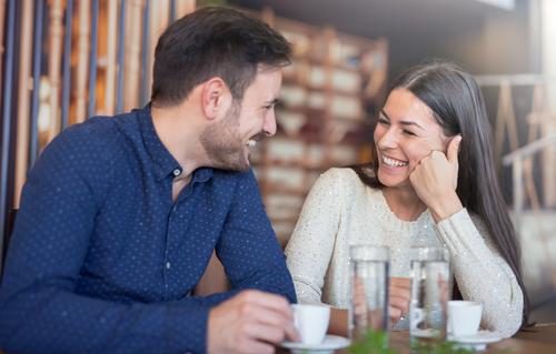 flirt shutterstock 539668696