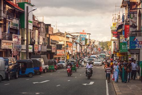 tuk tuk shutterstock 380534245