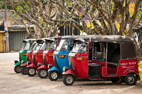 tuk tuk shutterstock 99031685
